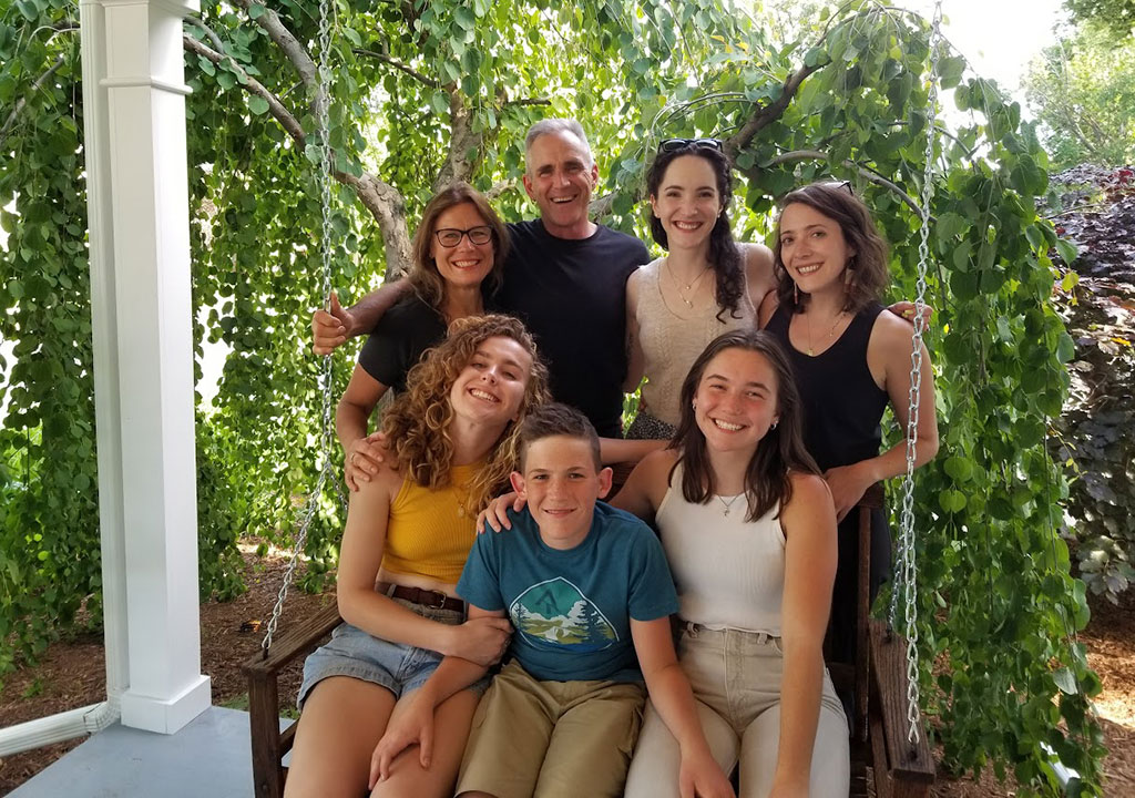 Jerry with his wife, Amy Schoenoff; four daughters and one son.