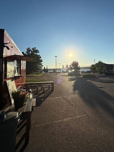 Ike's Place Coffee serving up coffee drinks early in the morning.